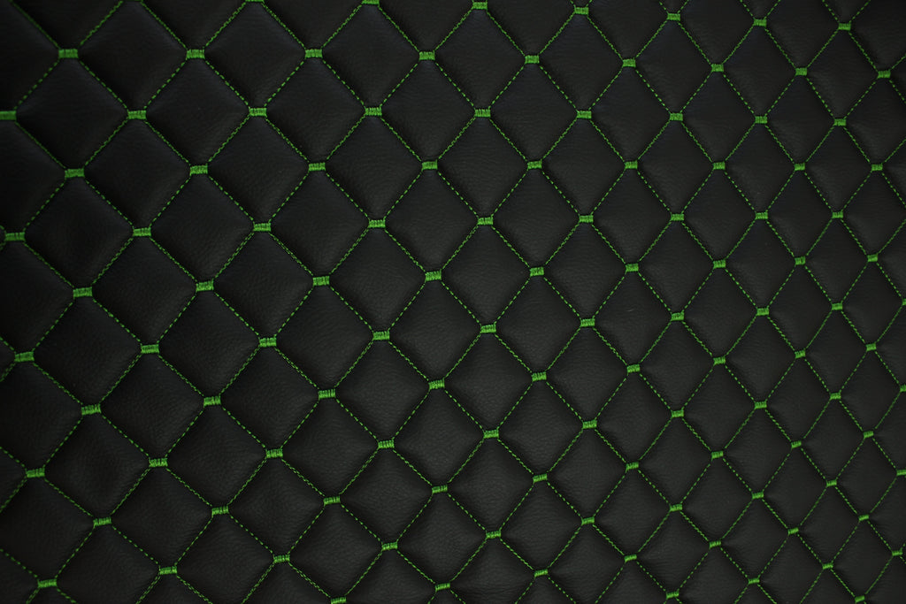 Tela de vinilo acolchado de imitación de cuero para tapicería de coche, color negro y verde oscuro | 5 x 5 cm, puntada de diamante con espuma de 5 mm | 140 cm de ancho | Automotriz