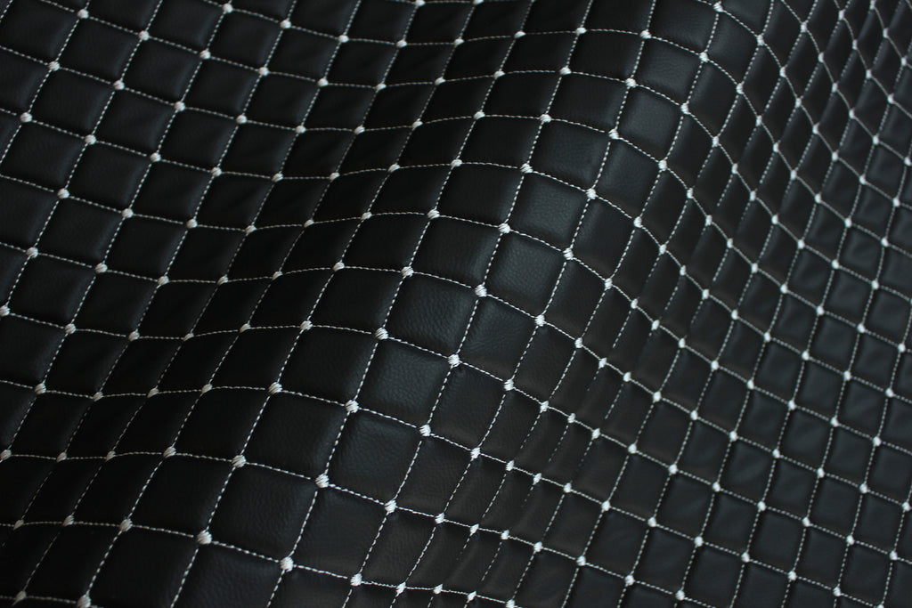Tela de tapicería de piel sintética acolchada Dot Diamond White | Refuerzo de espuma | Automoción, náutica y muebles | 140 cm (55,1") de ancho para Mercedes, BMW y VW (copia)