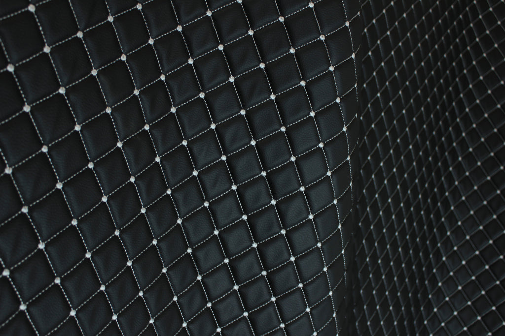 Tela de tapicería de piel sintética acolchada Dot Diamond White | Refuerzo de espuma | Automoción, náutica y muebles | 140 cm (55,1") de ancho para Mercedes, BMW y VW (copia)